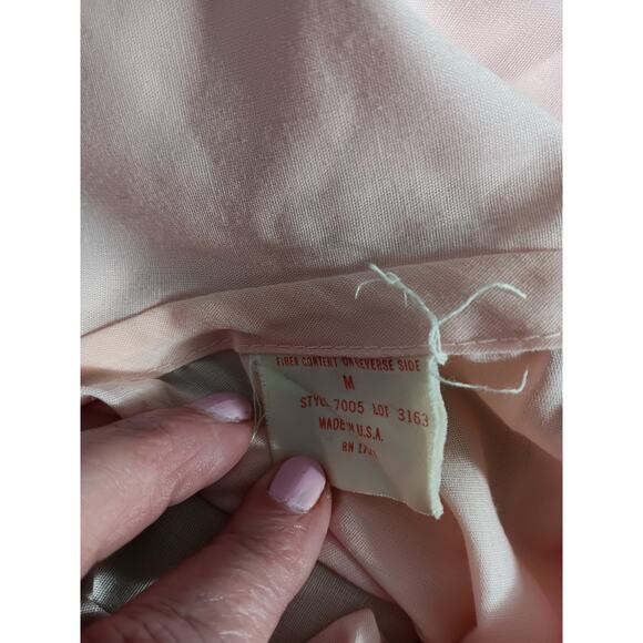 Vintage Pink Housecoat Made in the USA size Medium - Picture 4 of 4